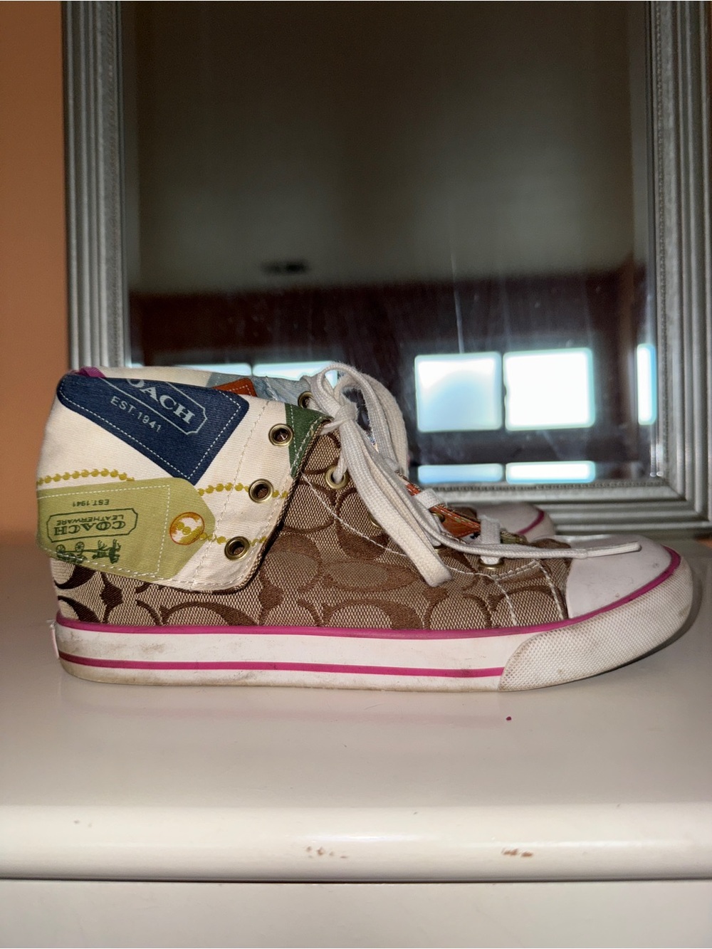 Coach Brown Signature High-Top Sneakers with Pink Trim - Picture 4 of 7